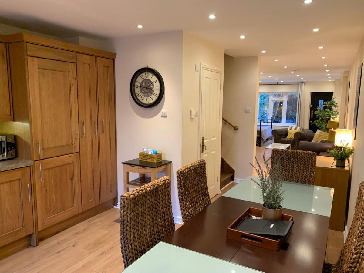 Notting Hill 3br Townhouse With Ensuite Bathrooms - Ideal For Families