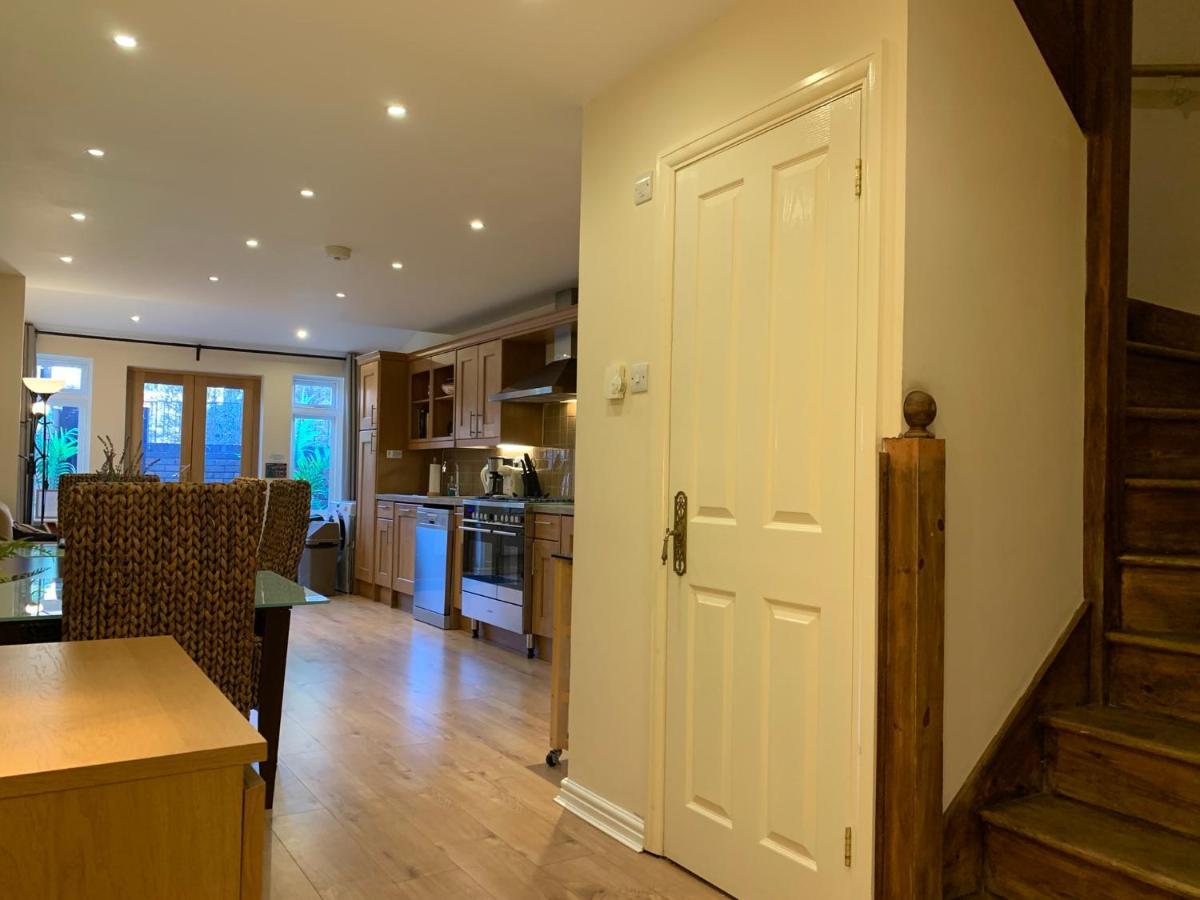 Notting Hill 3br Townhouse With Ensuite Bathrooms - Ideal For Families London