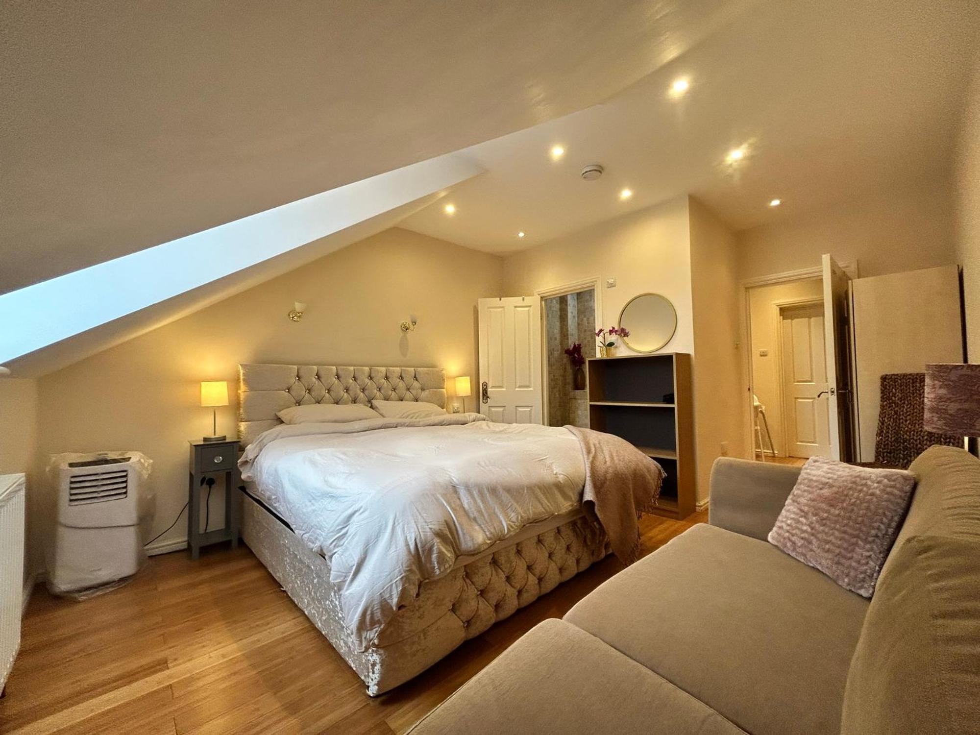 Notting Hill 3br Townhouse With Ensuite Bathrooms - Ideal For Families *